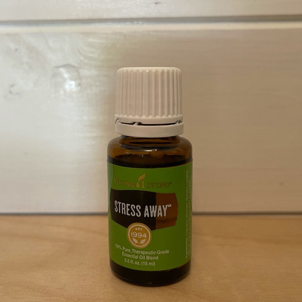 Young living stress away essential oil